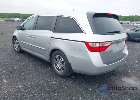 2011 Honda Odyssey Ex-L z USA, uszkodzony, nr VIN 5FNRL5H63BB065336